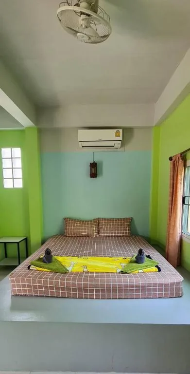 Standard Double Room — Sarin Guesthouse สาริน