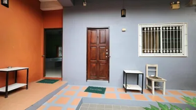 Triple Room — Sarin Guesthouse สาริน